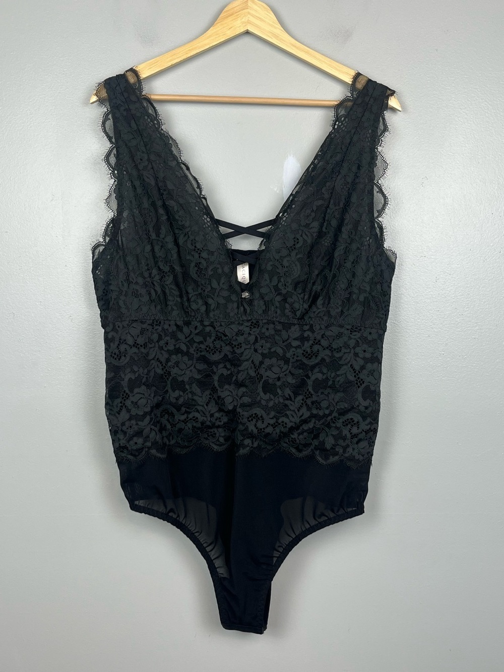 Cacique black lace & mesh teddy style adjustable strap bodysuit, size 18/20.
